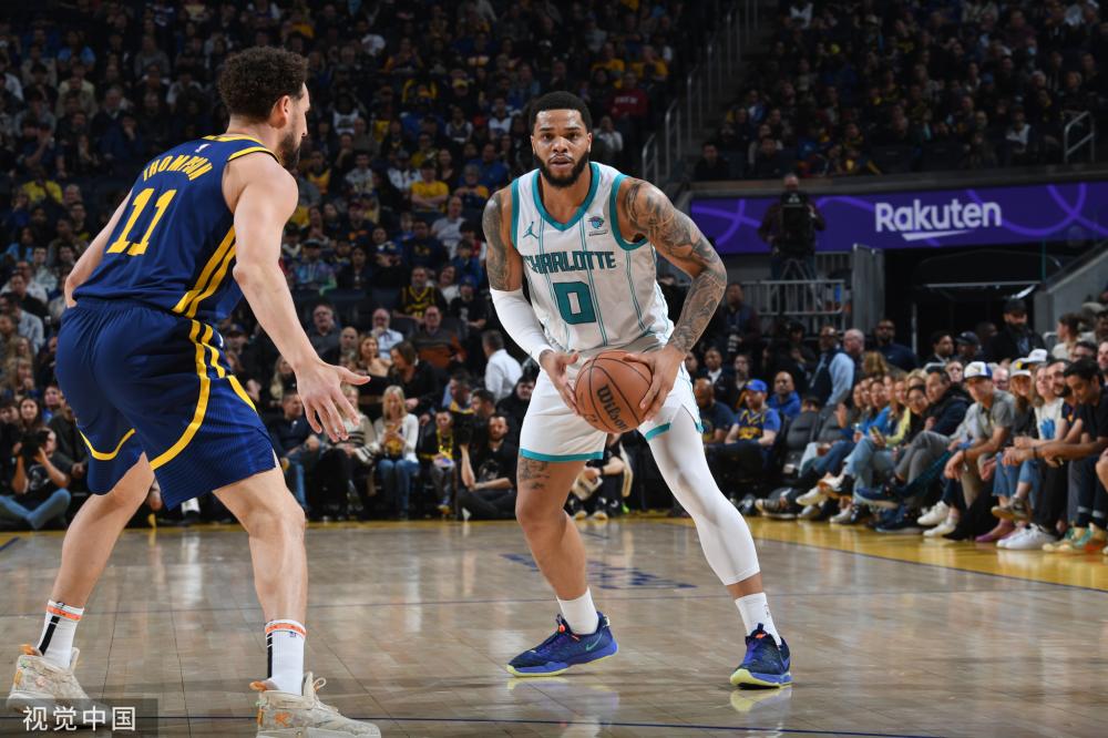 了更多女性 了更多女性